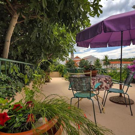Apartman Montana Makarska Bagian luar foto