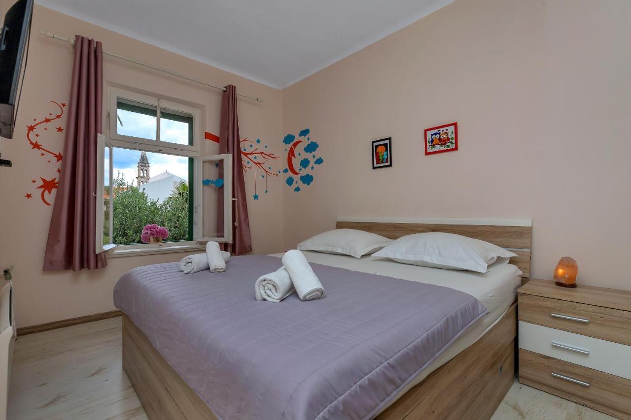 Apartman Montana Makarska Bagian luar foto