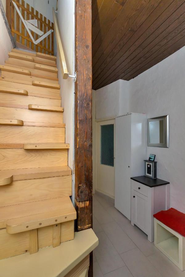 Apartman Montana Makarska Bagian luar foto
